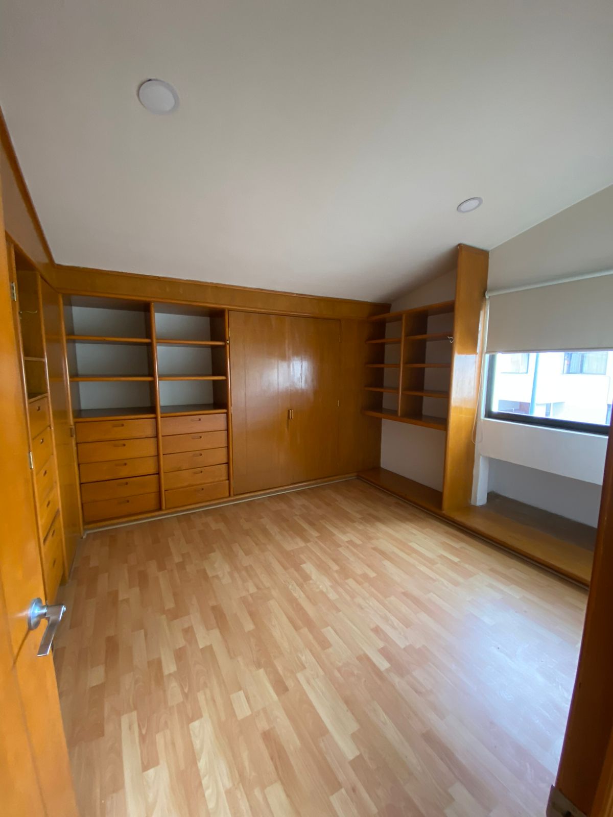 Bonita casa en venta en fraccionamiento Privanza
